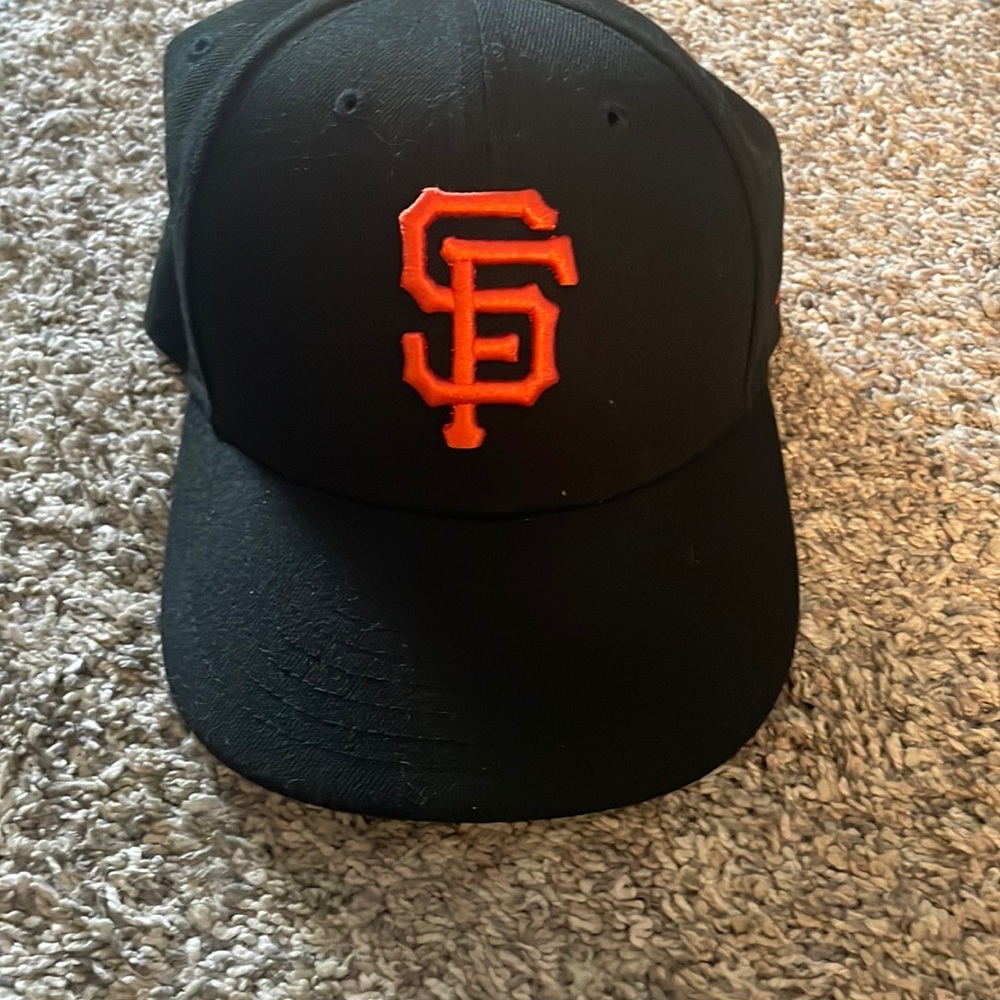 San Francisco Giants Hat worn once